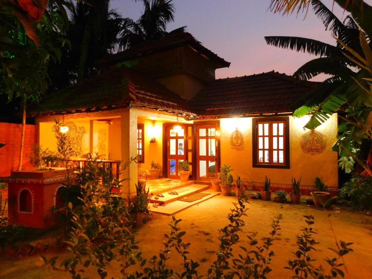 Gram Bangla Retreat Hotel Kolkata Exterior photo