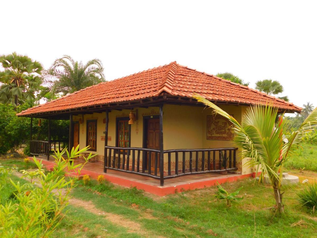 Gram Bangla Retreat Hotel Kolkata Exterior photo