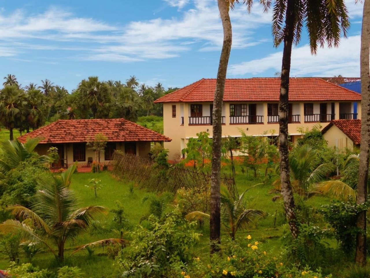 Gram Bangla Retreat Hotel Kolkata Exterior photo