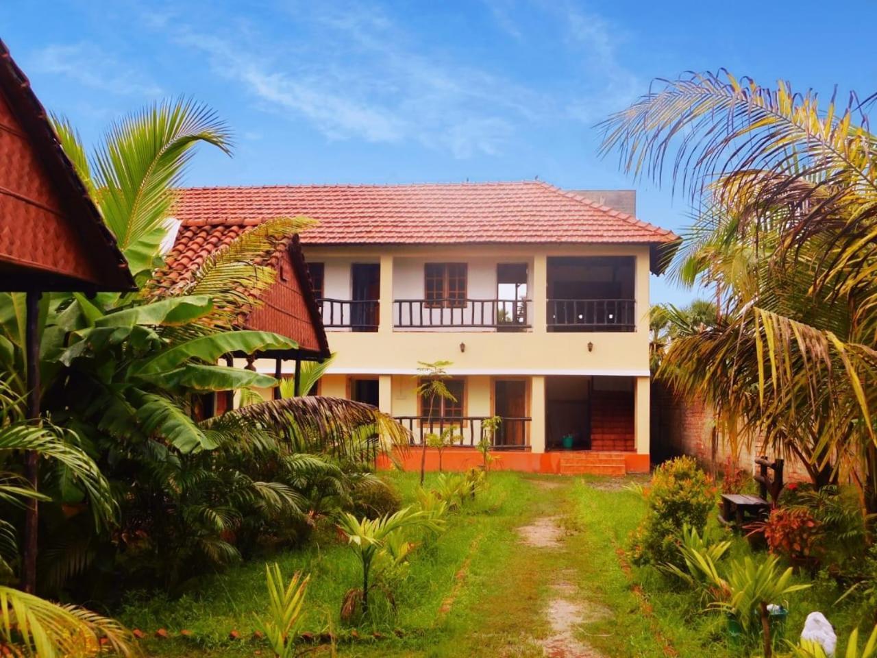 Gram Bangla Retreat Hotel Kolkata Exterior photo